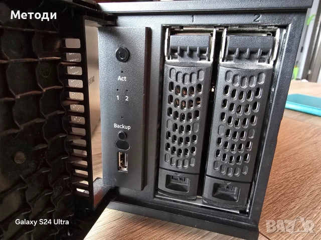 Два NAS сървъра NETGEAR, снимка 6 - За дома - 53653650