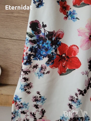 Елегантна рокля на цветя , снимка 5 - Рокли - 51291127