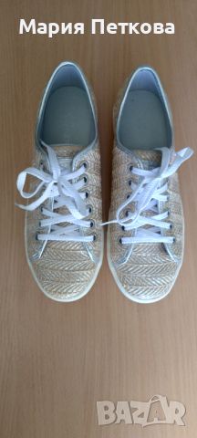 Дамски ежедневни обувки , снимка 1 - Дамски ежедневни обувки - 34329126