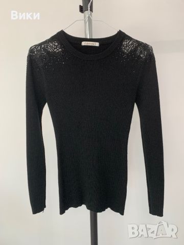 Красив дамски пуловер с дантела и камъни, снимка 3 - Блузи с дълъг ръкав и пуловери - 45747209