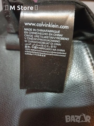 Calvin Klein оригинална дамска чанта за рамо, снимка 4 - Чанти - 47792628