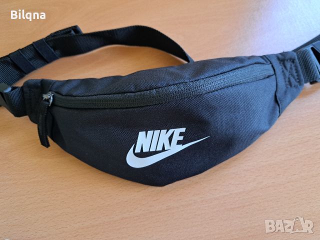 Чанта Nike, снимка 1 - Чанти - 45928374