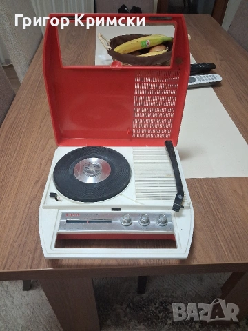 Радио грамофон Japan TAYA Radio Phonograph