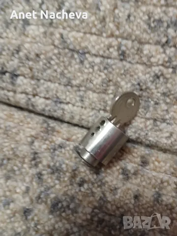 ЗАКАЧАЛКА ЗА ТЕЛЕФОН С  ШАЙБА  -  Ретро, снимка 4 - Нумизматика и бонистика - 50437105