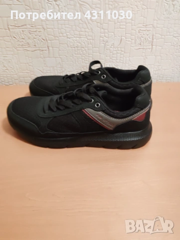 Нови мъжки маратонки Venice 41 номер