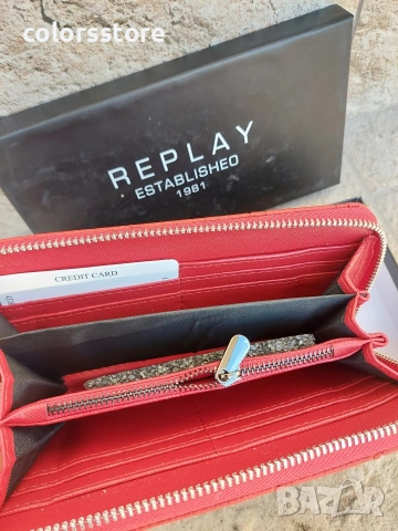 Чирвено портмоне Replay - SG60, снимка 2 - Портфейли, портмонета - 46678925