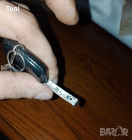 3 броя ключодържател:dow chemical, ключодържател с ролетка, ключодържател Holland , снимка 2 - Други ценни предмети - 53453397