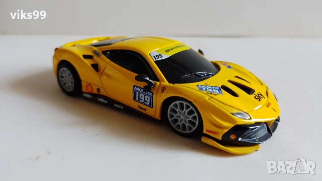 Bburago Shell Racing Ferrari Bluetooth - Мащаб 1:41, снимка 11 - Колекции - 50504534
