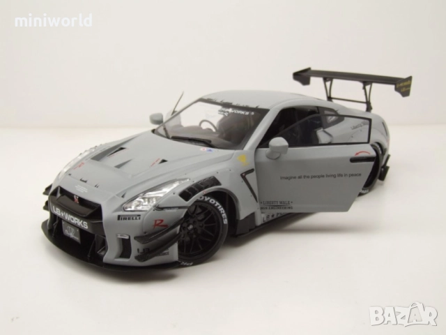 Nissan GT-R R35 Liberty Walk Bodykit Type 2 2024 с фигурка - мащаб 1:18 на Solido е нов в кутия, снимка 8 - Колекции - 52152978