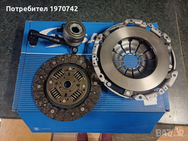 Комплект нов съединил SASH  с лагер-помпа - Дачиа Логан  1.6 16v, снимка 2 - Части - 53948866