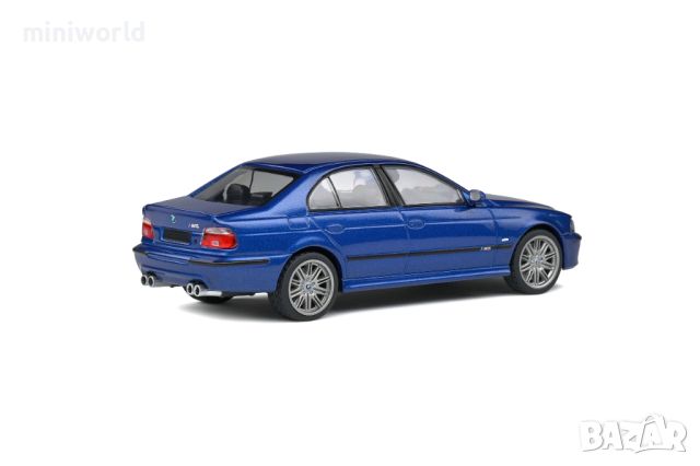 BMW M5 E39 2000 - мащаб 1:43 на Solido моделът е нов в PVC дисплей-кейс, снимка 2 - Колекции - 42718667