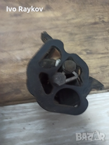 Тампон , буфер, ляв  , двигател Saab 9-3 , 900 , 93 , 4395489