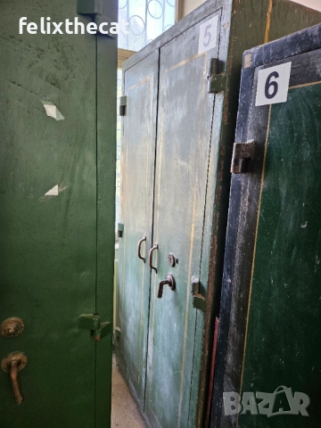 Масивни стари сейфове/каси/каса, снимка 5 - Антикварни и старинни предмети - 53537099