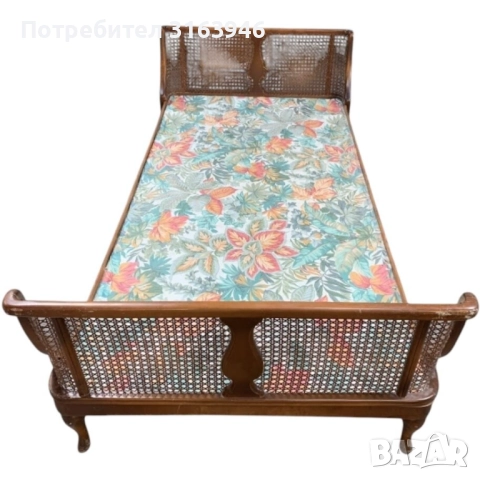 Единично бароково легло