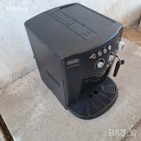 Кафемашина Delonghi Magnifica , снимка 2 - Кафемашини - 48978939