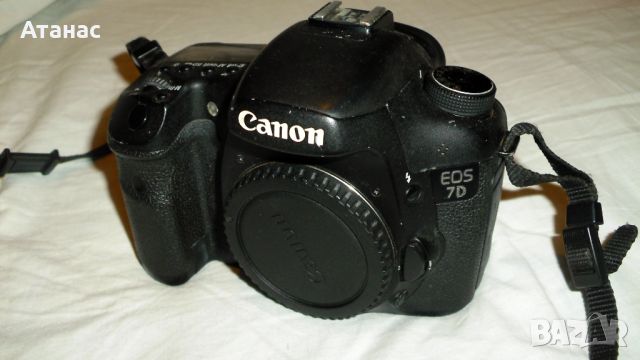 Фотоапарат DSLR Canon EOS 7D  18МР, снимка 2 - Фотоапарати - 45276802