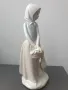 НАО ЛАДРО испанска порцеланова фигура на момиче с кокошка и пиленца/NAO Lladro статуетка 21см, снимка 3