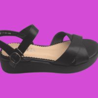 Дамски черни сандали с анатомична подметка на лека платформа, снимка 1 - Сандали - 46071183