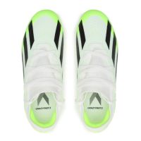 Футболни обувки Adidas 35 размер, снимка 2 - Футбол - 45420369