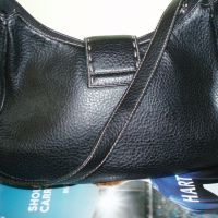 Черна дамска чанта, снимка 4 - Чанти - 45321475
