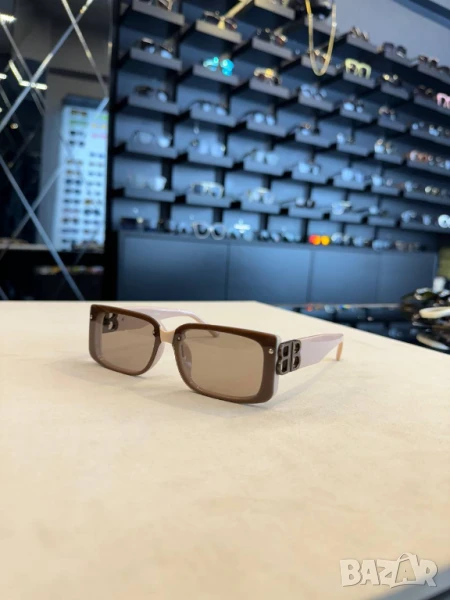 очила с черен обикновен калъф burberry и ув защита , снимка 1