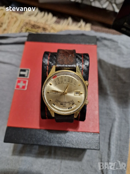 ориент orient calender от 50г ретро модел, снимка 1