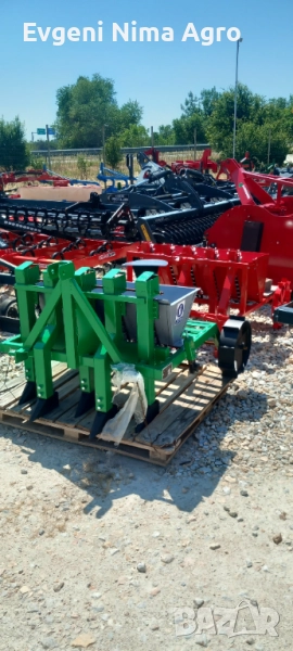Сеялка за Лук и чесън 5 редови, снимка 1