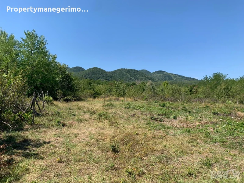 Парцел за строеж 1220 кв.м с.Новаково, снимка 1