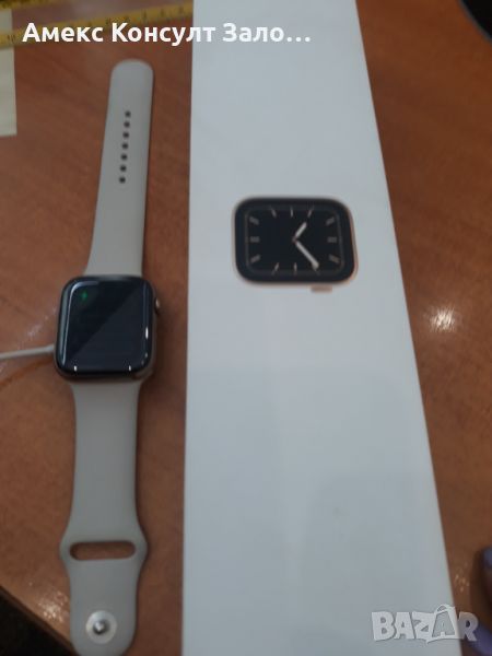 Apple Watch Series 5 44mm, снимка 1