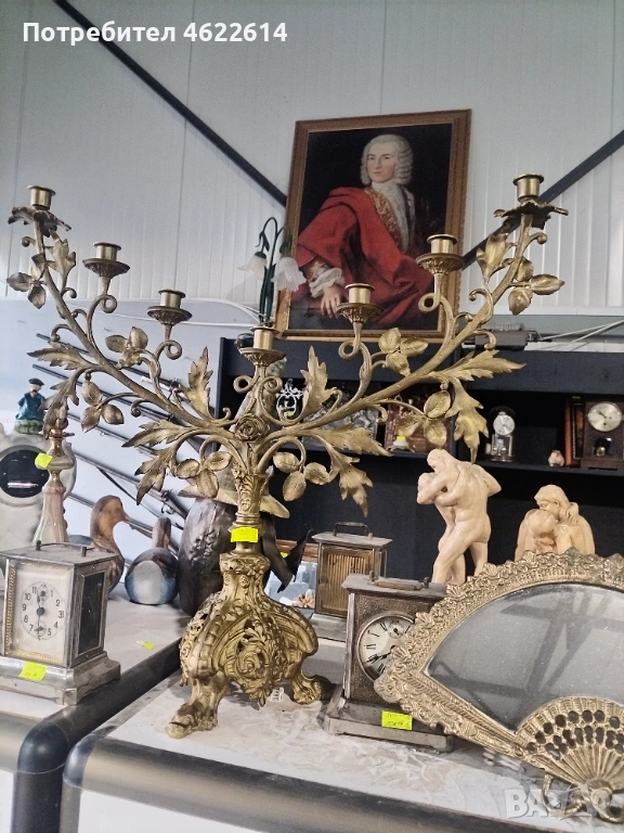 МНОГО КРАСИВ И ГОЛЯМ БРОНЗОВ СВЕЩНИК , снимка 1