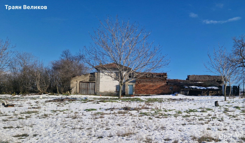 Продава се къща с.Екзарх Йосиф, снимка 1