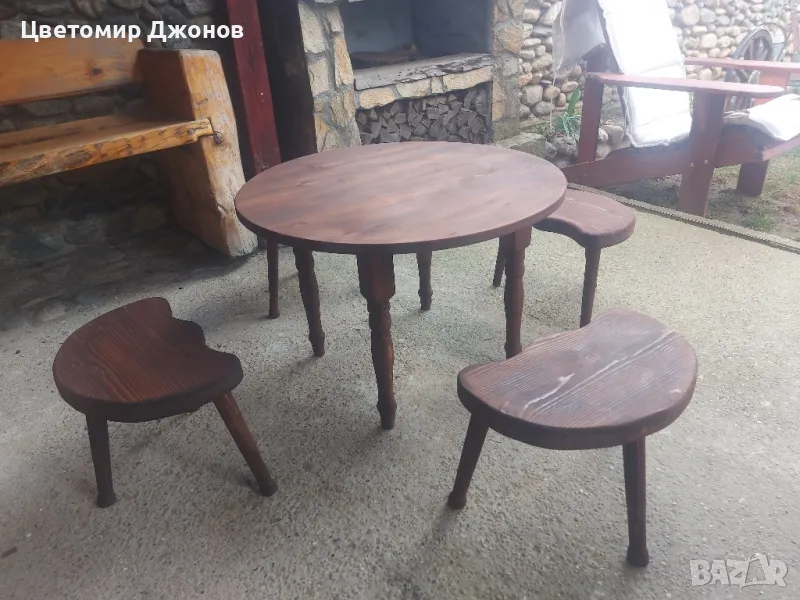 Трикраки столчета и софра(синия,паралия), снимка 1