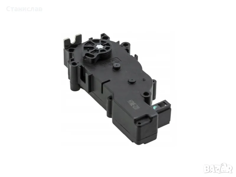 Mercedes ML / GLE W166 Моторче за заключване на багажник , снимка 1