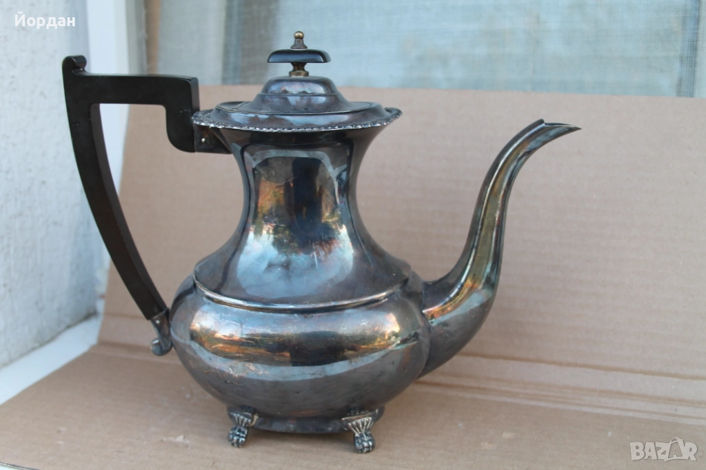 Посребрен английски чайник , снимка 1