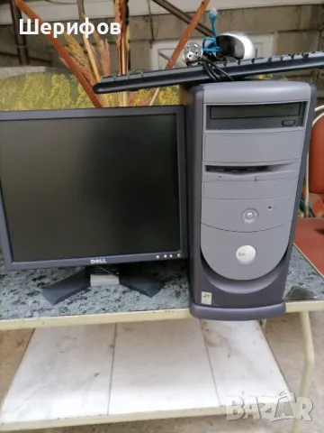 Продавам компютър Dell, снимка 1 - За дома - 49265277