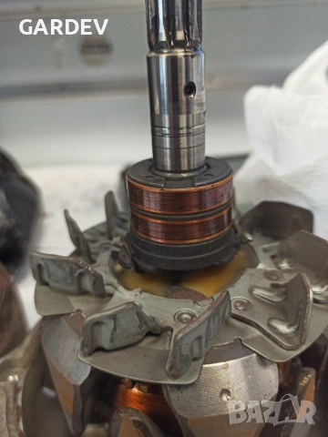 Алтернатор (динамо) за Хюндай Санта фе 2.2 дизел 2006г., снимка 9 - Автомобили и джипове - 54024180