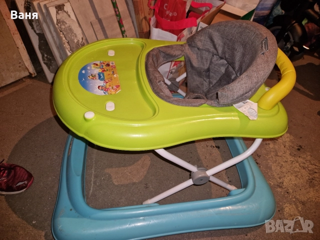 подарявам проходилка и локър, снимка 2 - Проходилки - 52860562