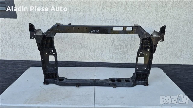 Преден панел Kia Sportage; година 2016 2017 2018 2019 2020 2021 , снимка 5 - Аксесоари и консумативи - 50544683