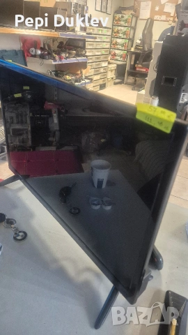 LED Smart TV Sang LE-24HV2400S, снимка 2 - Телевизори - 53204611