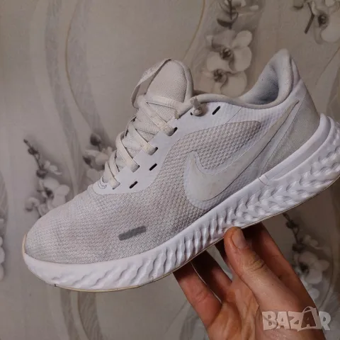 маратонки Nike Revolution 5  номер 42-42,5, снимка 8 - Маратонки - 47584115