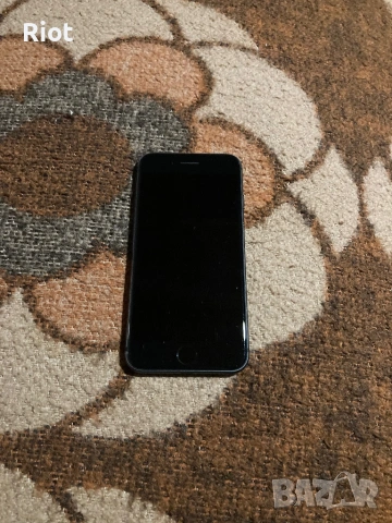 Продавам iPhone 8 , снимка 2 - Apple iPhone - 53670044