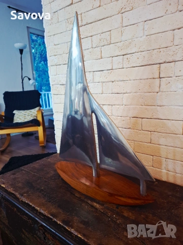 Голяма пластика "Платноходка", снимка 2 - Статуетки - 54084304