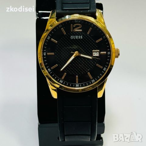 Часовник GUESS - W0991G7