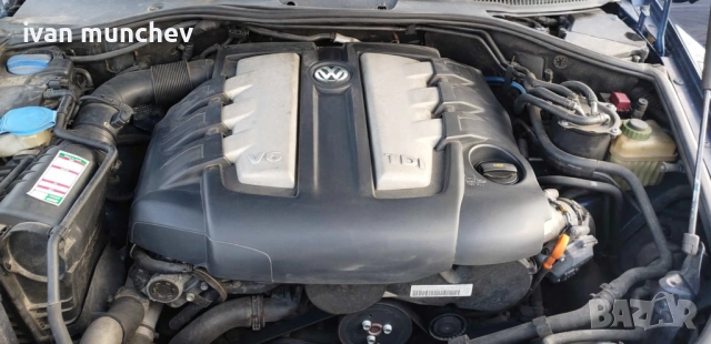 VW Touareg 3.0 TDI V6 224hp, снимка 11 - Автомобили и джипове - 53757205