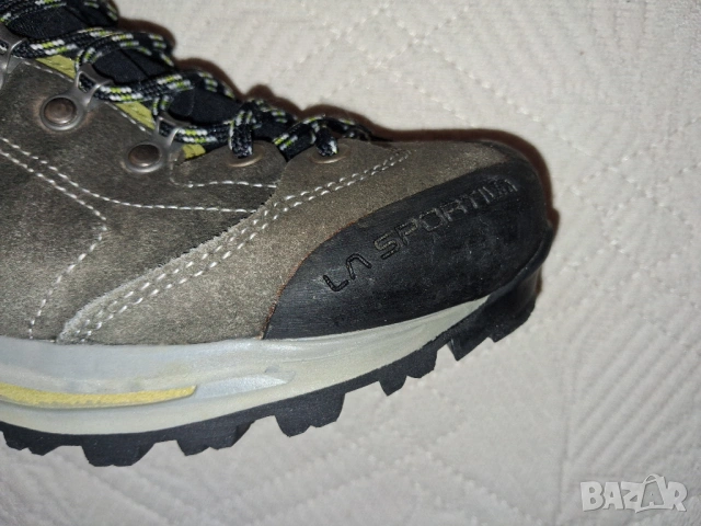 La Sportiva Omega GTX Hiking Boots № 37 , снимка 9 - Дамски боти - 53139158