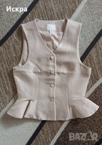 Елек с пеплум, снимка 3 - Корсети, бюстиета, топове - 53995893