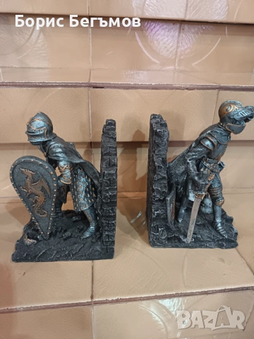 Рицарски подпори за книги, снимка 5 - Художествена литература - 53055573