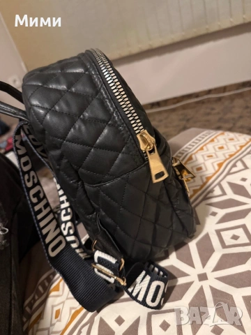 Раница moschino, снимка 3 - Раници - 53007466