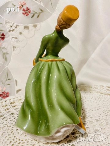 порцеланова статуетка Royal Doulton , снимка 8 - Статуетки - 52401306