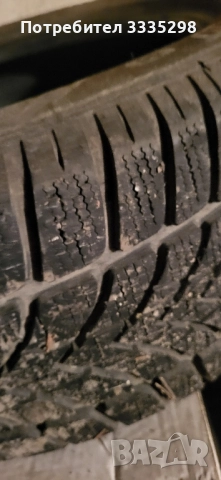 Зимни гуми размер 205/55 R16, снимка 7 - Гуми и джанти - 52528287